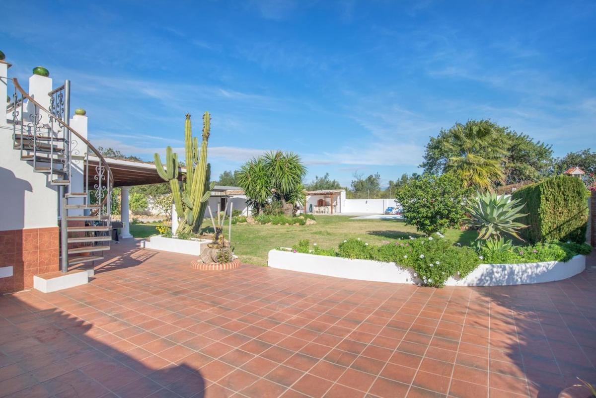 Villa 2 Independant Fully Equipped With Heated Pool And Jacuzzi *