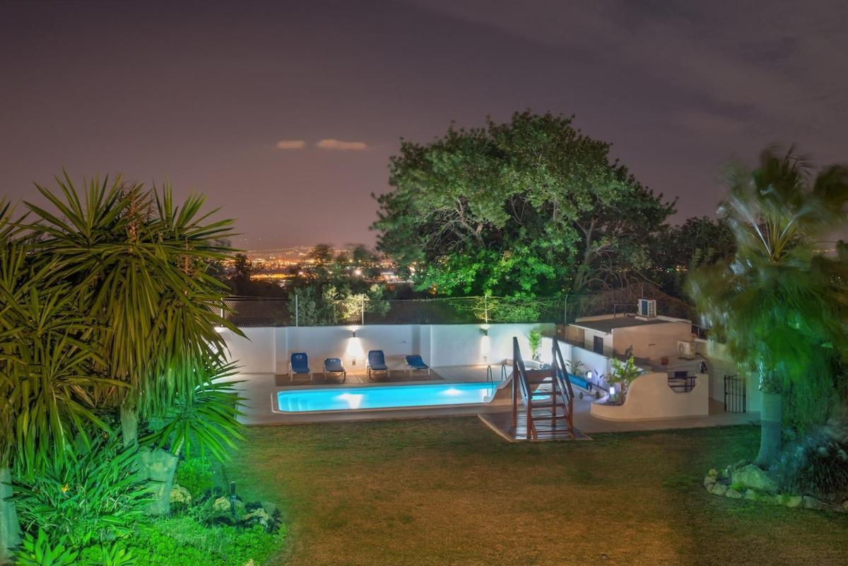 2 Independant Fully Equipped With Heated Pool And Jacuzzi * Málaga